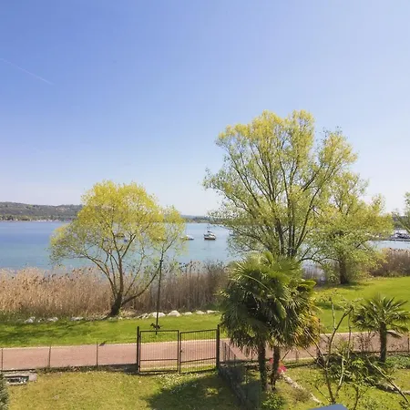 La Corte Sul Lago Apartment
